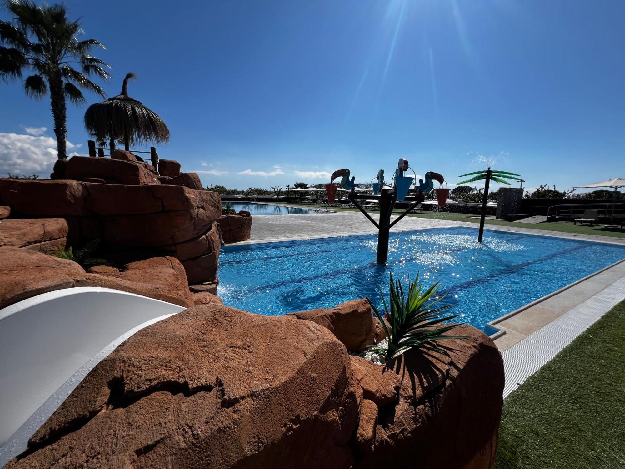 Camping Resort Els Pins Malgrat de Mar Exterior photo